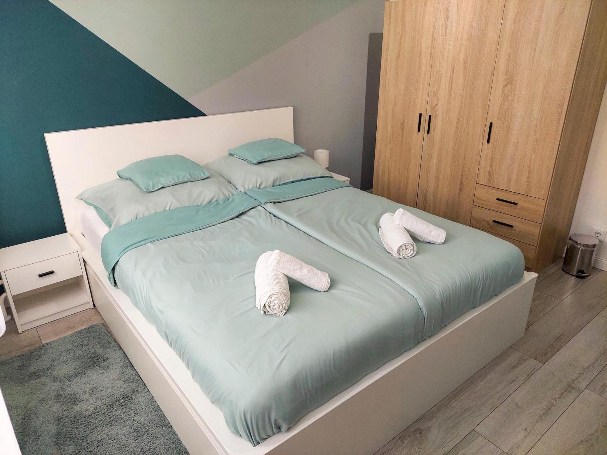Aweshome City Apartment - 3 Bedrooms And Free Parking Debreczyn Zewnętrze zdjęcie