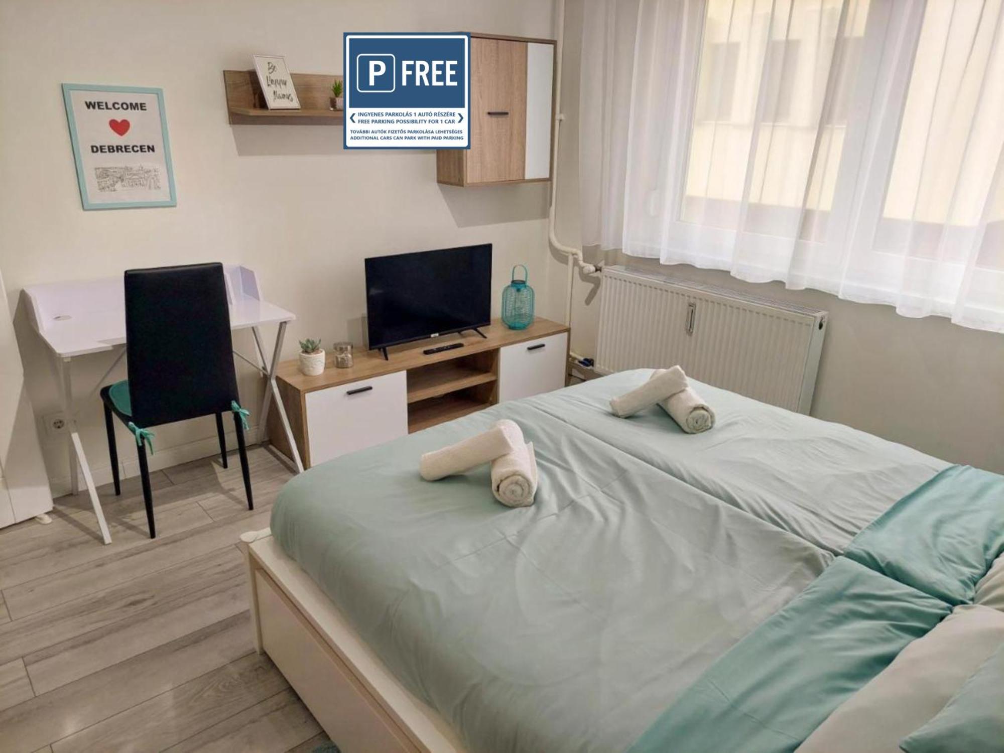 Aweshome City Apartment - 3 Bedrooms And Free Parking Debreczyn Zewnętrze zdjęcie